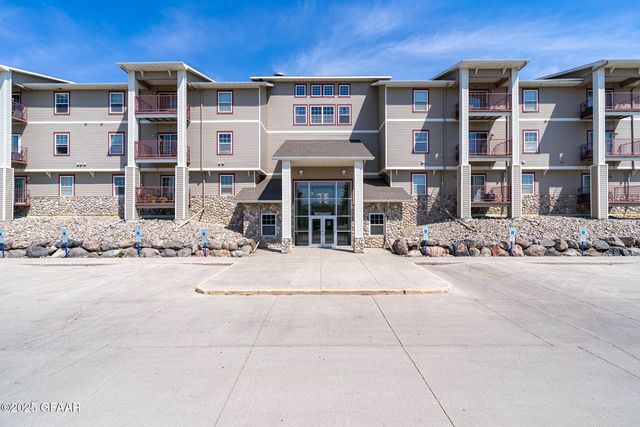 4600 S  Washington St #120, Grand Forks, ND 58201