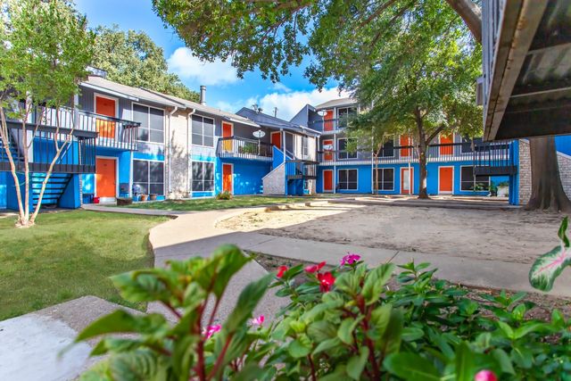 2850 Clydedale Dr #307, Dallas, TX 75220