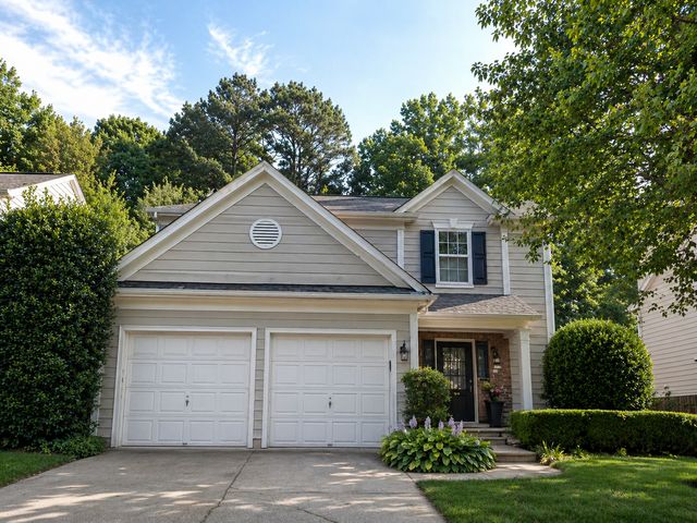 645 Alstonefield Dr, Milton, GA 30004