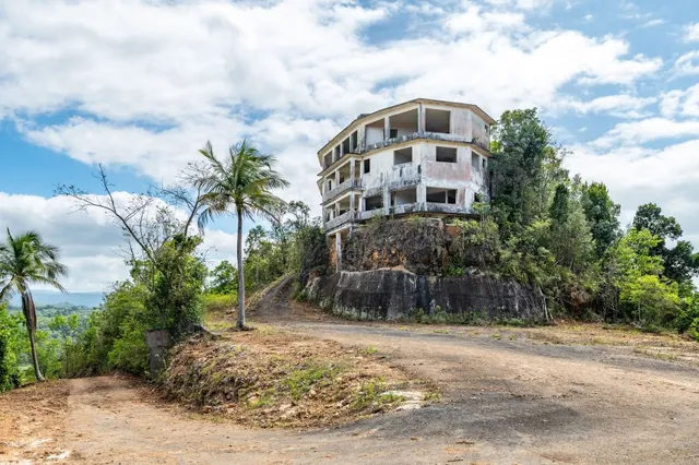 Bo Rio Lajas De Dorado Carr 679 Km #Home 6.1, Dorado, PR 00646