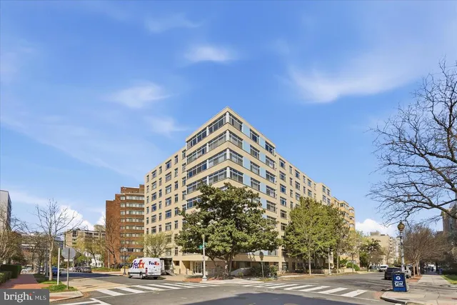 2401 H St NW #611, Washington, DC 20037