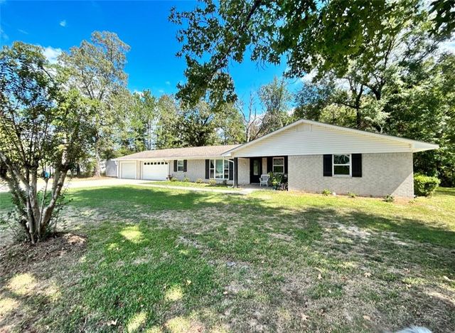 795 Holman Loop, Campti, LA 71411