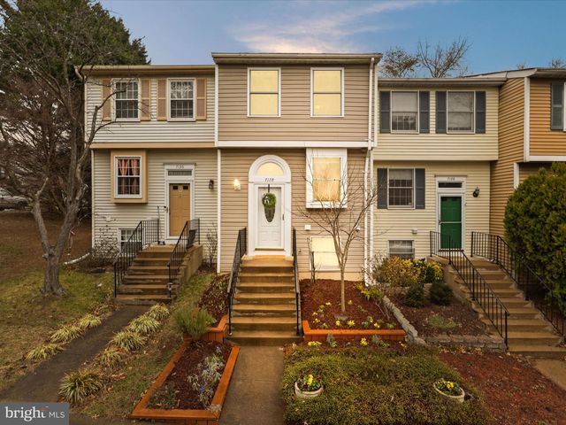 7128 Dijohn Court Dr, Alexandria, VA 22315