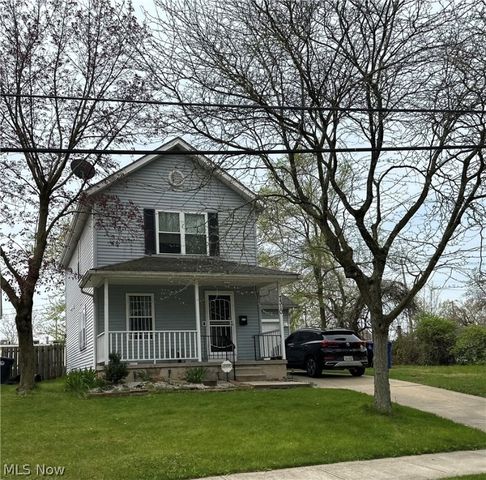 7310 Colfax Rd, Cleveland, OH 44104