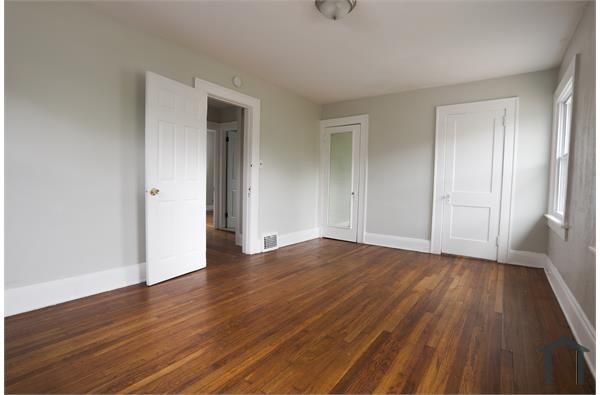 4301 E  119th St, Cleveland, OH 44105