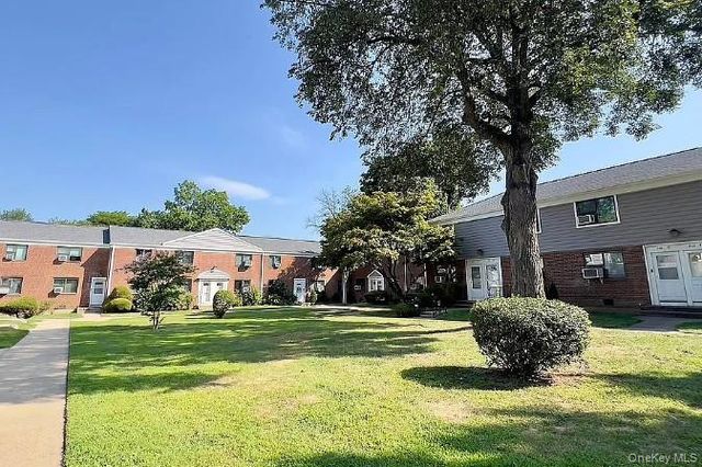 68-57 Bell Blvd #68-57, Oakland Gardens, NY 11364