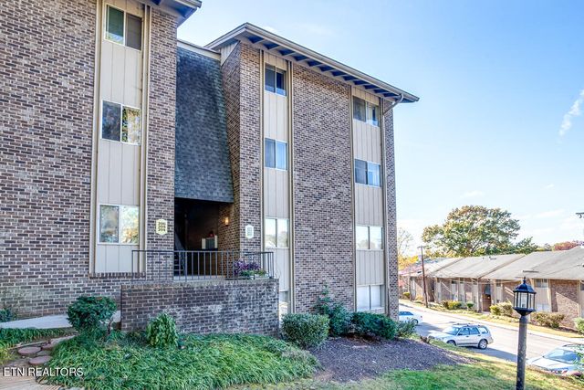 3636 Taliluna Ave #202, Knoxville, TN 37919