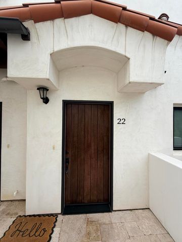920 Lowena Dr #22, Santa Barbara, CA 93103