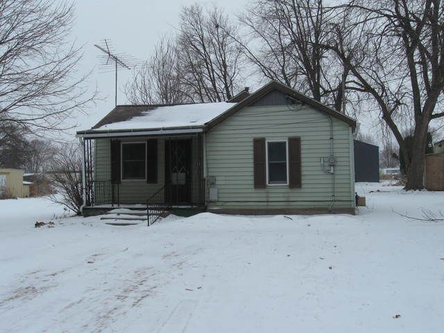 923 W  4th Ave, Monmouth, IL 61462