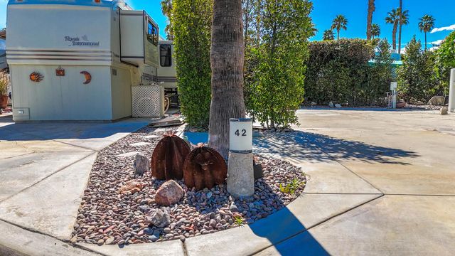 69411 Ramon Rd #42, Cathedral City, CA 92234