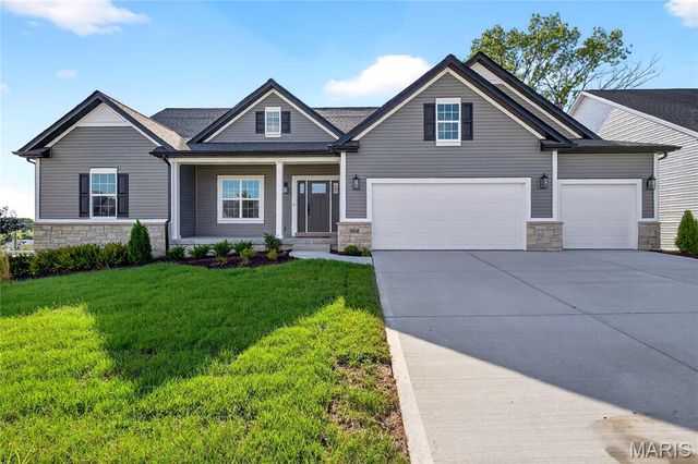 6802 Preservation Pkwy, Saint Louis, MO 63123