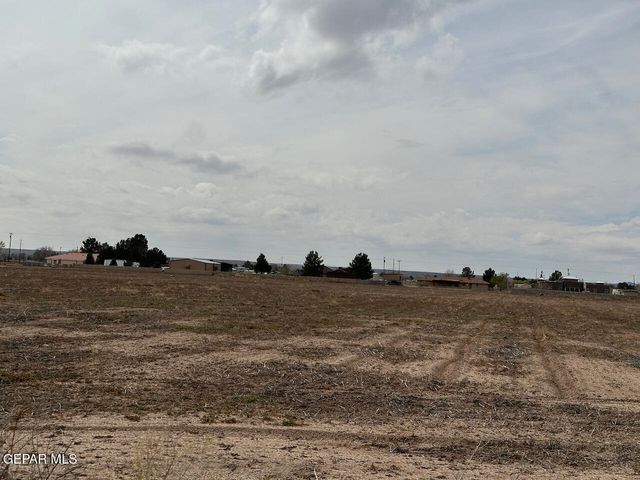 Opitz Rd, Anthony, NM 88021