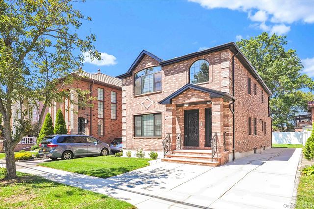 244-89 61st Avenue, Flushing, NY 11362