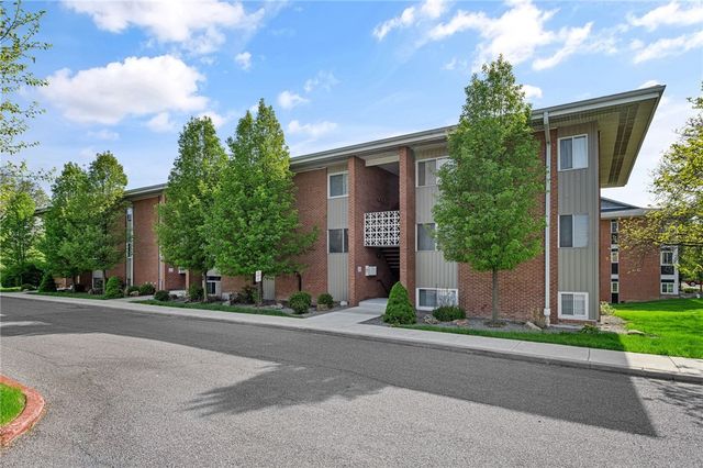 2250 N  Triphammer Rd #EL3, Ithaca, NY 14850