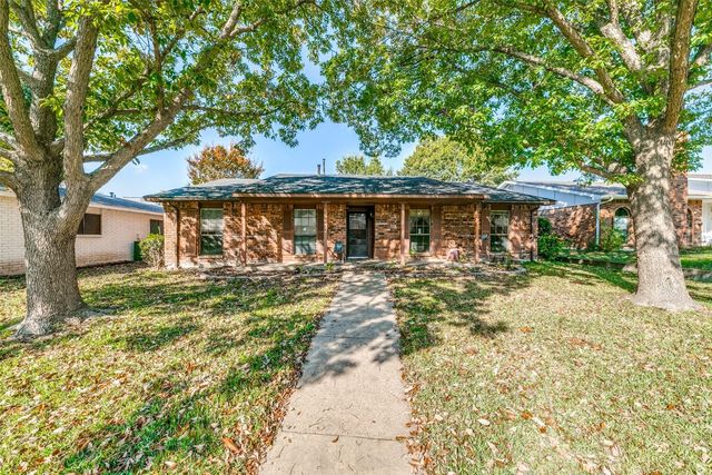 6229 Fallbrook Dr, Garland, TX 75043