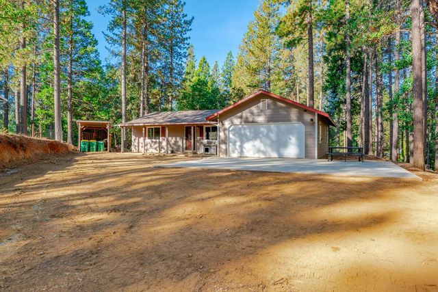 6327 Log Cabin Ln, Placerville, CA 95667