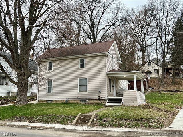 109 Sterling Ave, Rittman, OH 44270