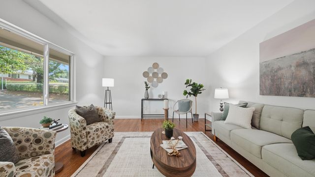 3925 Forest Highland Dr, Chattanooga, TN 37415