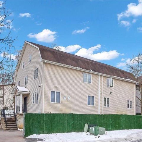 11 Laura Place UNIT 2, Spring Valley, NY 10977