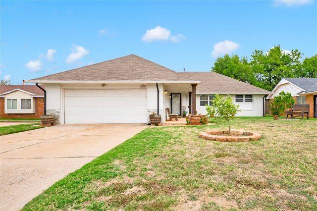 5429 NW 64th St, Warr Acres, OK 73132