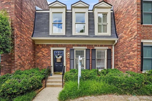 13 Stratford Hall Pl   NE #13, Atlanta, GA 30342