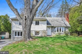 3409 Lewis Rd, Newtown Square, PA 19073