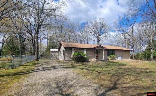143 Paces Ferry Dr, Bull Shoals, AR 72619