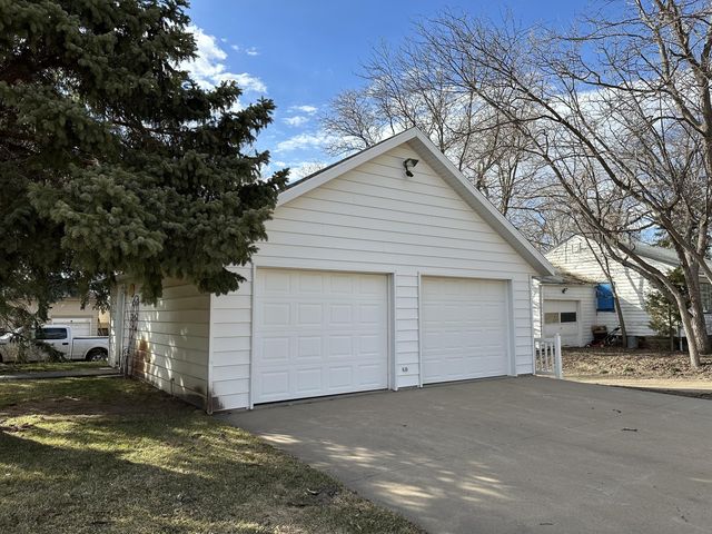 Pierre, SD Homes For Sale & Pierre, SD Real Estate | Trulia