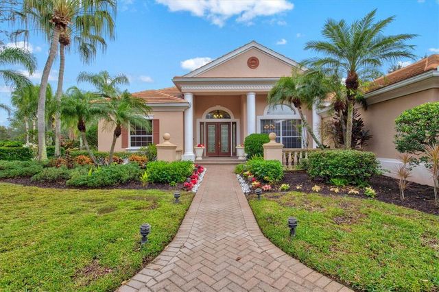 7303 Westminster Ct, University Park, FL 34201