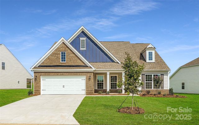 2252 Moon Crest Rd #150, Lancaster, SC 29720