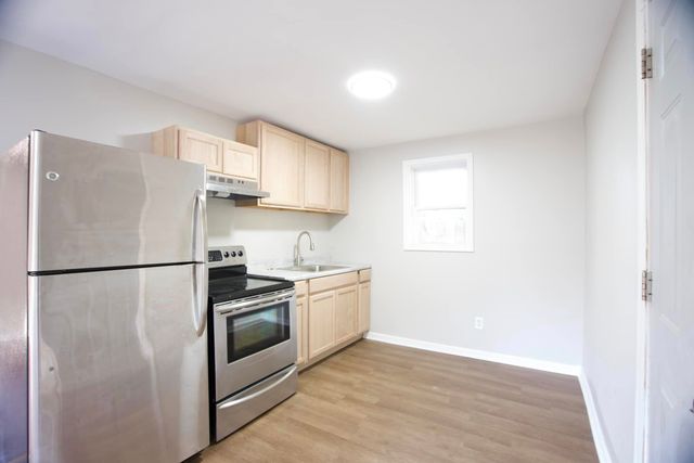 424 Park Ave #C, Florence, SC 29501