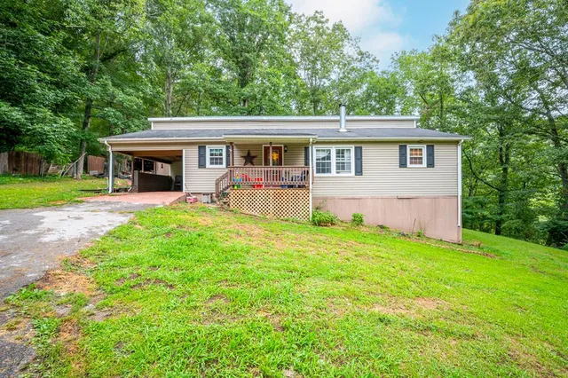 6441 Laurel Fork Rd, Rocky Gap, VA 24366