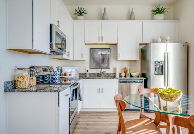 9652 E  Hampton Ave #131, Mesa, AZ 85209