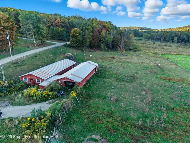 Harris Rd, Susquehanna, PA 18847