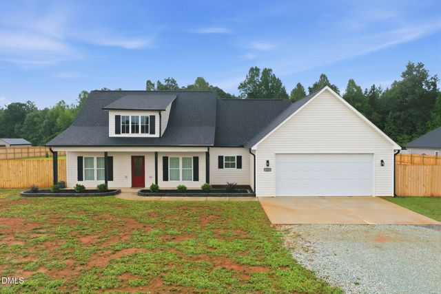123 Gregorys Grange Dr, Yanceyville, NC 27379