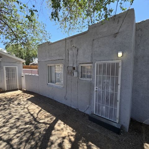 108 Mesa St SE #108, Albuquerque, NM 87106