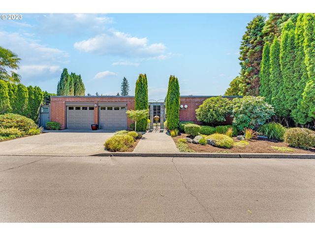 9790 SW Imperial Dr, Portland, OR 97225