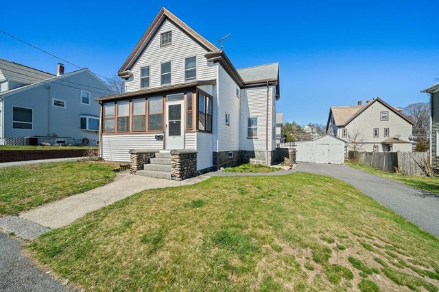 108 Cranch St, Quincy, MA 02169
