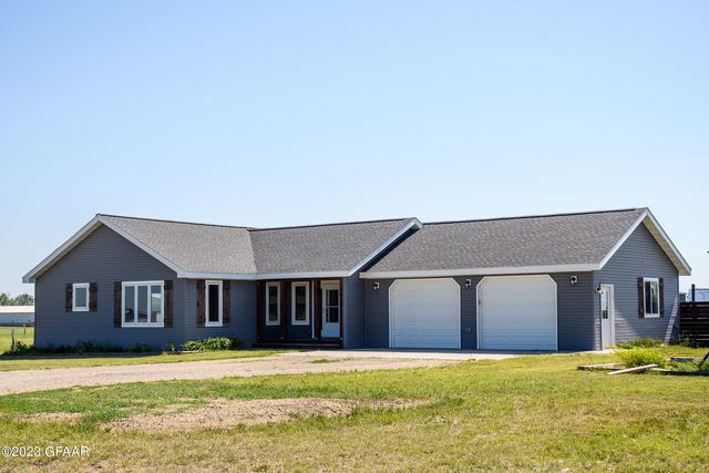410 Valley Ct, Devils Lake, ND 58301
