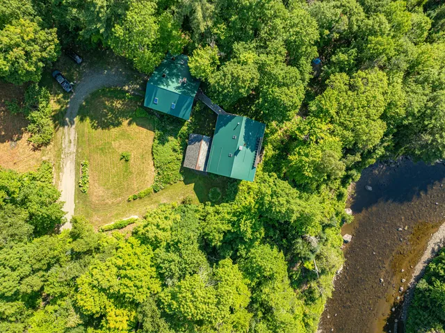 58 River Road, Abbot, ME 04406