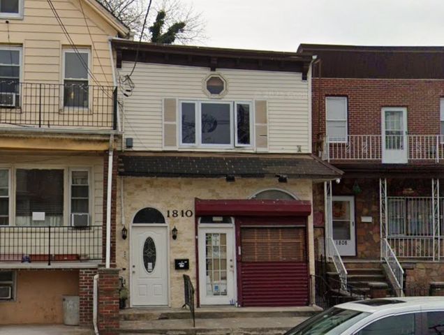1810 Kennedy Blvd #2, Jersey City, NJ 07305