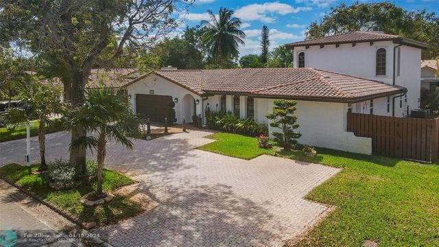 8724 NW 27th St, Coral Springs, FL 33065