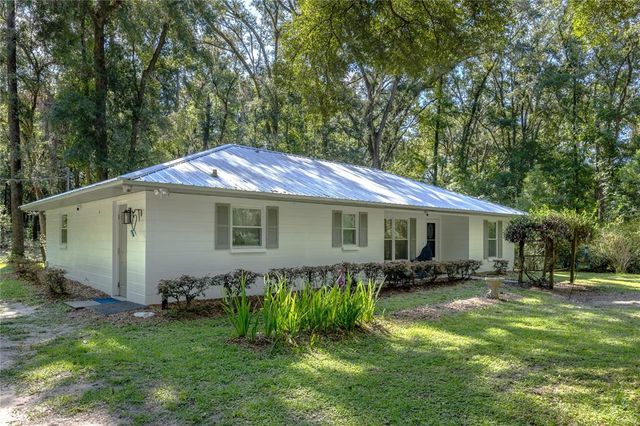 23717 NW 194th Dr, High Springs, FL 32643