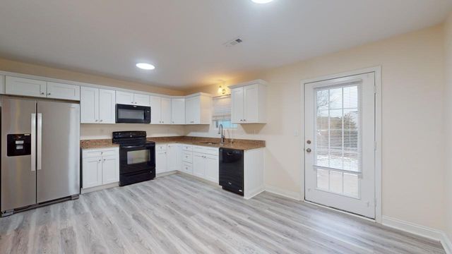 125 Bluebell Cir #10d085f2e, Radcliff, KY 40160