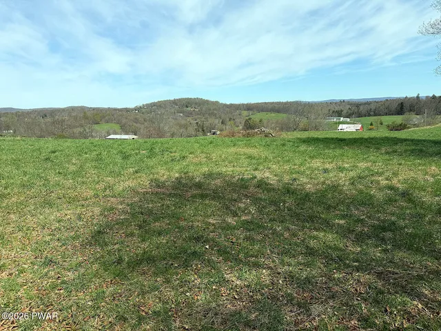 133 Marks Rd, Damascus, PA 18415