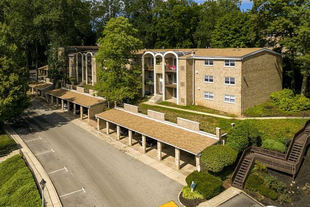 284 Iven Ave #258-2B, Wayne, PA 19087