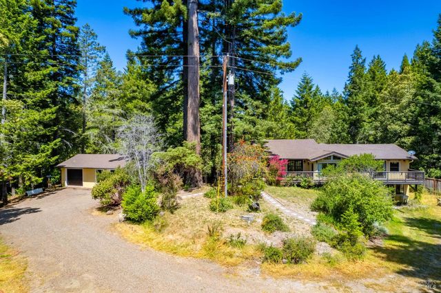 7701 Signal Ridge Road, Philo, CA 95466
