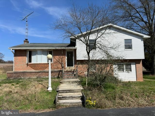 5561 Old Carlisle Rd, Dover, PA 17315
