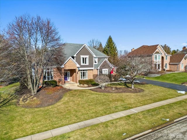 1208 Cougar Trl, Cary, IL 60013