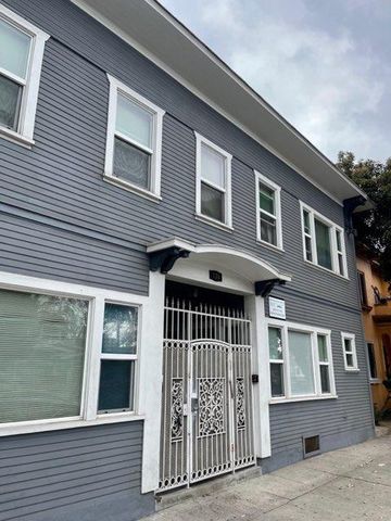 720 E  8th St #6, Long Beach, CA 90813